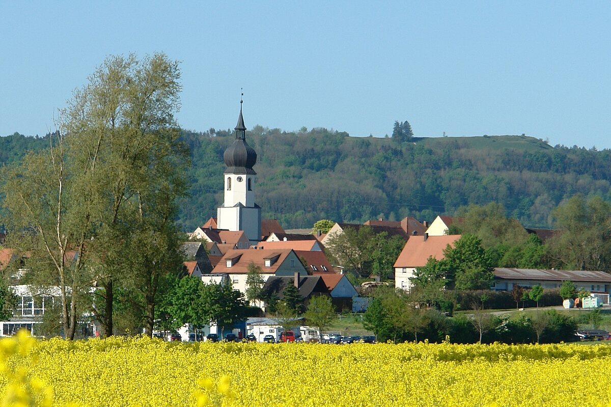 Dittenheim mit Gelben Berg